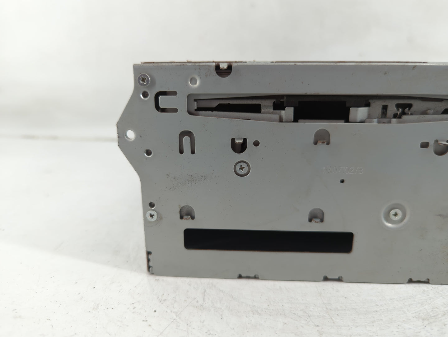 2009-2010 Nissan Murano Radio AM FM Cd Player Receiver Replacement P/N:M5X8MAX 25915 1AA0A Fits Fits 2009 2010 OEM Used Auto