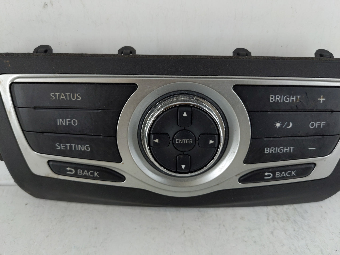 2009 Nissan Murano Climate Control Module Temperature AC/Heater Replacement P/N:1AA0A 210150 Fits OEM Used Auto Parts - Oemu