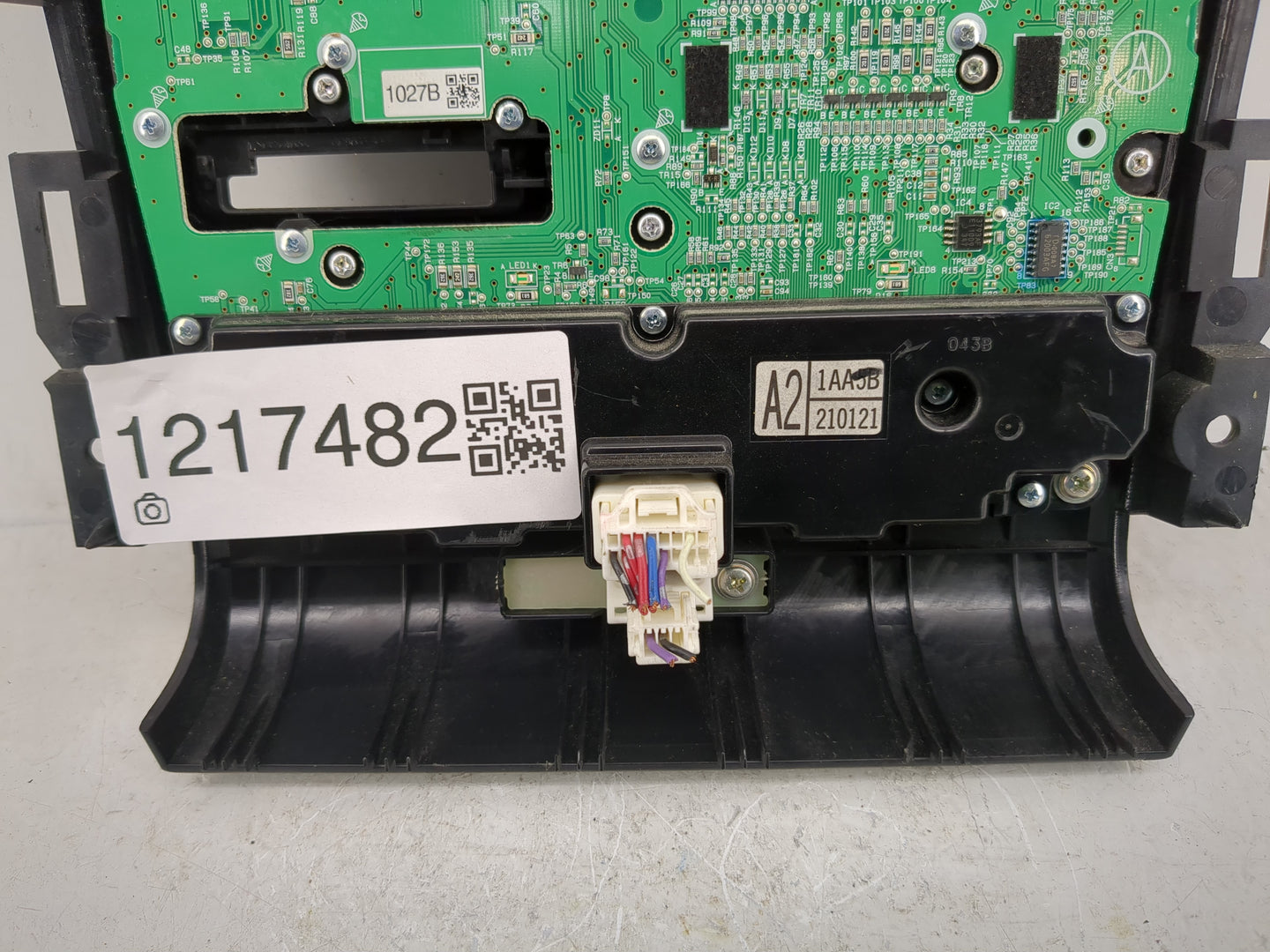2009 Nissan Murano Radio Control Panel - Oemusedautoparts1.com