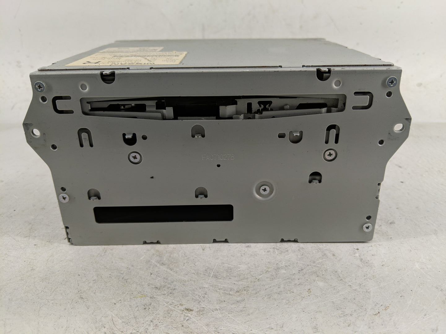 2009-2010 Nissan Murano Radio AM FM Cd Player Receiver Replacement P/N:25915 1AA0A Fits Fits 2009 2010 OEM Used Auto Parts -