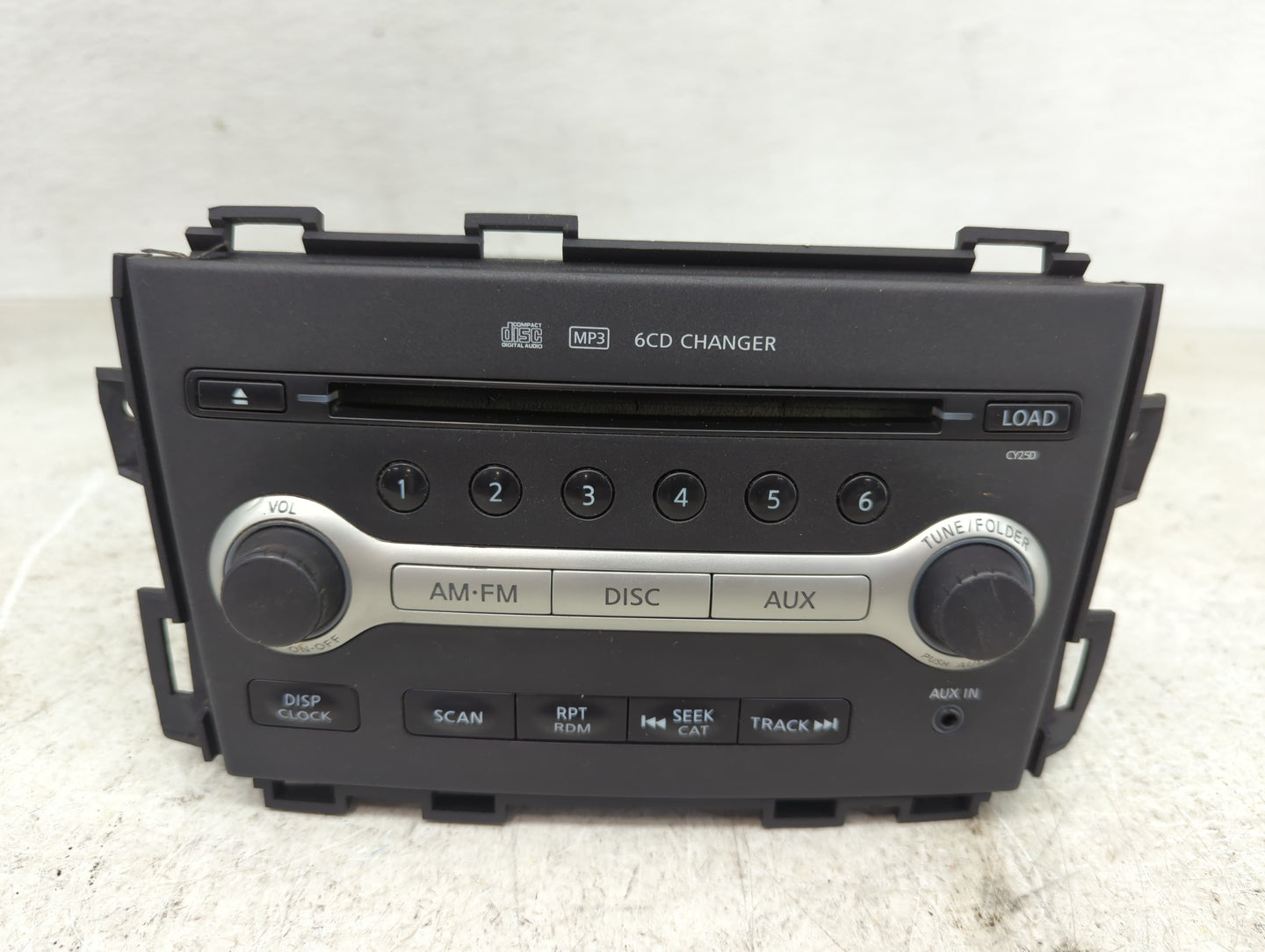 2009-2010 Nissan Murano Radio AM FM Cd Player Receiver Replacement P/N:28185 1AA0A Fits Fits 2009 2010 OEM Used Auto Parts -