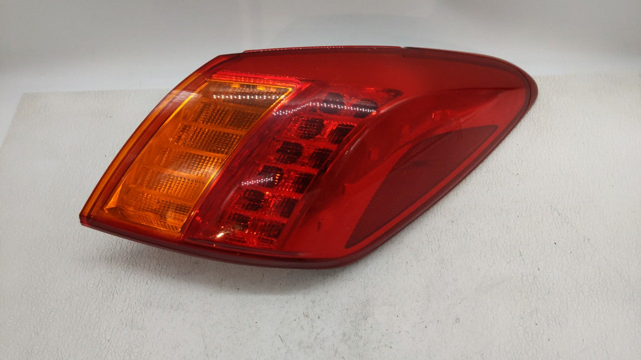 2009-2010 Nissan Murano Tail Light Assembly Passenger Right OEM Fits Fits 2009 2010 OEM Used Auto Parts - Oemusedautoparts1.