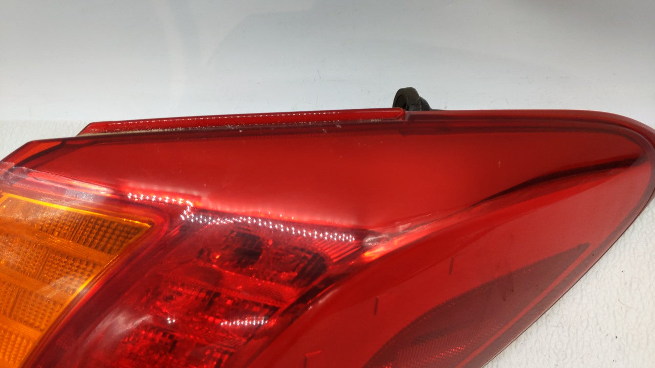 2009-2010 Nissan Murano Tail Light Assembly Passenger Right OEM Fits Fits 2009 2010 OEM Used Auto Parts - Oemusedautoparts1.