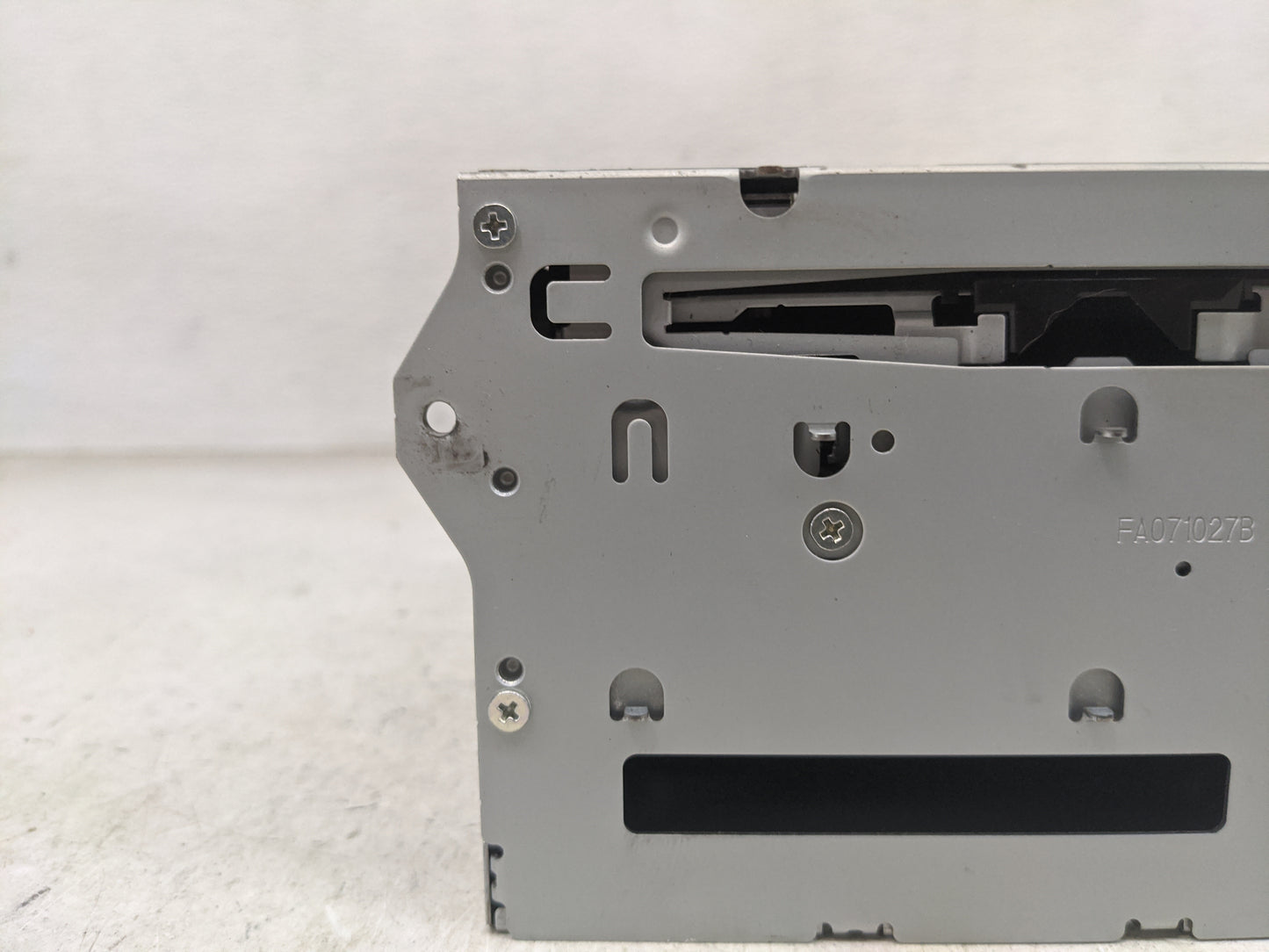 2009-2010 Nissan Murano Radio AM FM Cd Player Receiver Replacement P/N:25915-1AA1A CQ-EN0762AKA Fits Fits 2009 2010 OEM Used