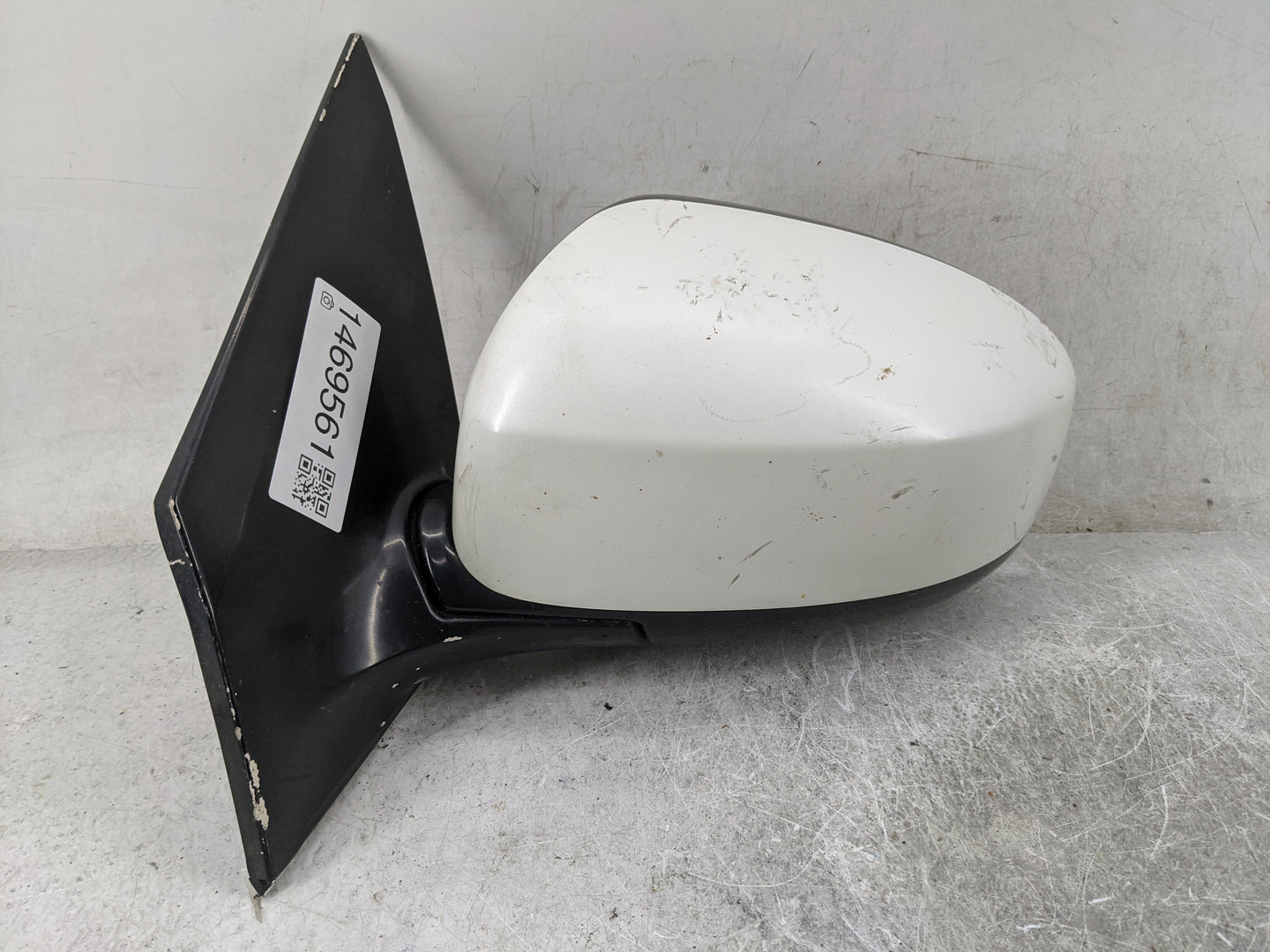 2009-2014 Nissan Murano Driver Side View Mirror - Left Door Mirror OEM Used - Oemusedautoparts1.com