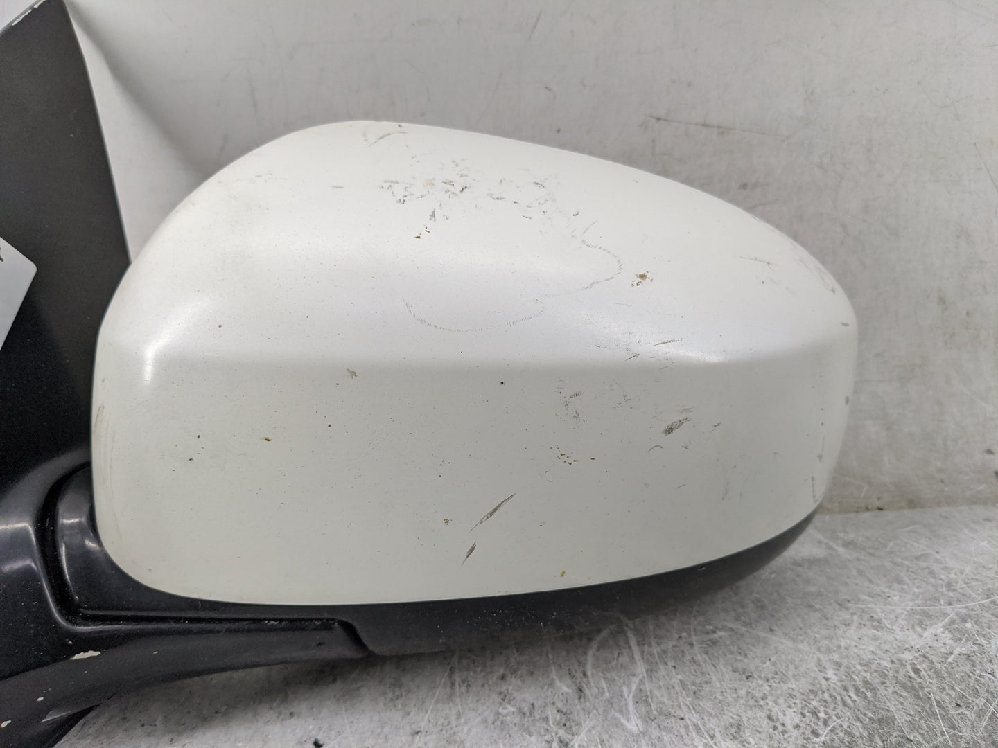 2009-2014 Nissan Murano Driver Side View Mirror - Left Door Mirror OEM Used - Oemusedautoparts1.com
