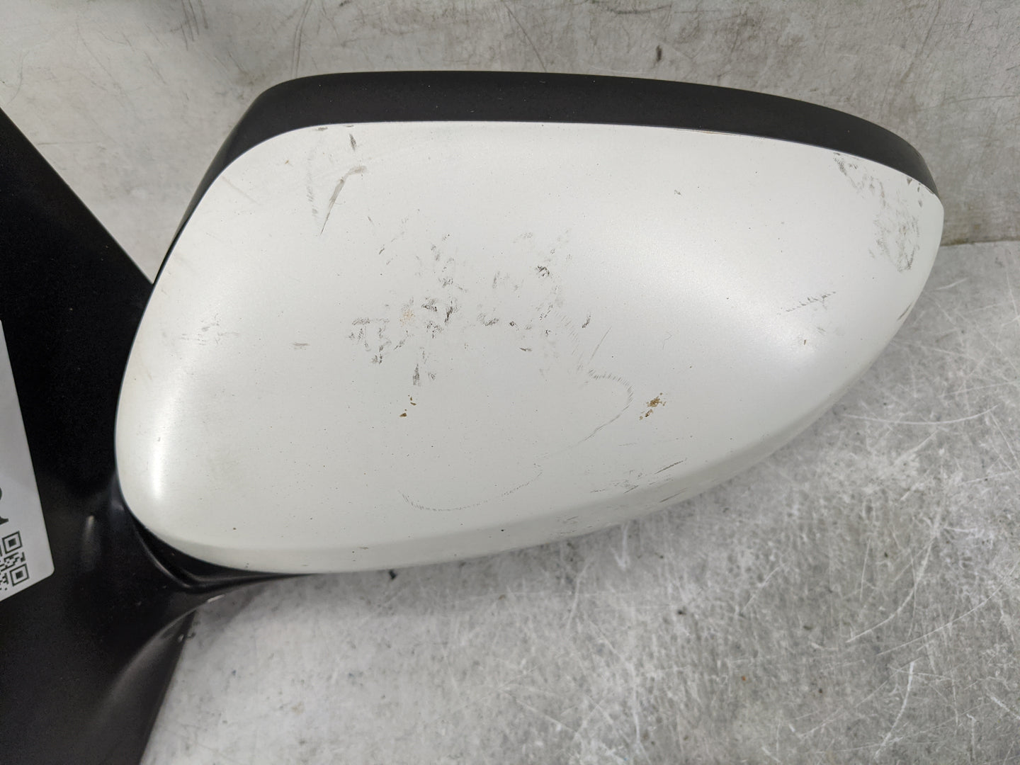 2009-2014 Nissan Murano Driver Side View Mirror - Left Door Mirror OEM Used - Oemusedautoparts1.com