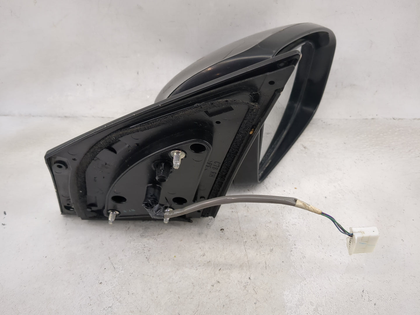 2009-2014 Nissan Murano Passenger Side View Mirror - Right Door Mirror OEM Used - Oemusedautoparts1.com