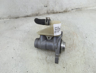 compare product 2009 Nissan Murano Brake Master Cylinder