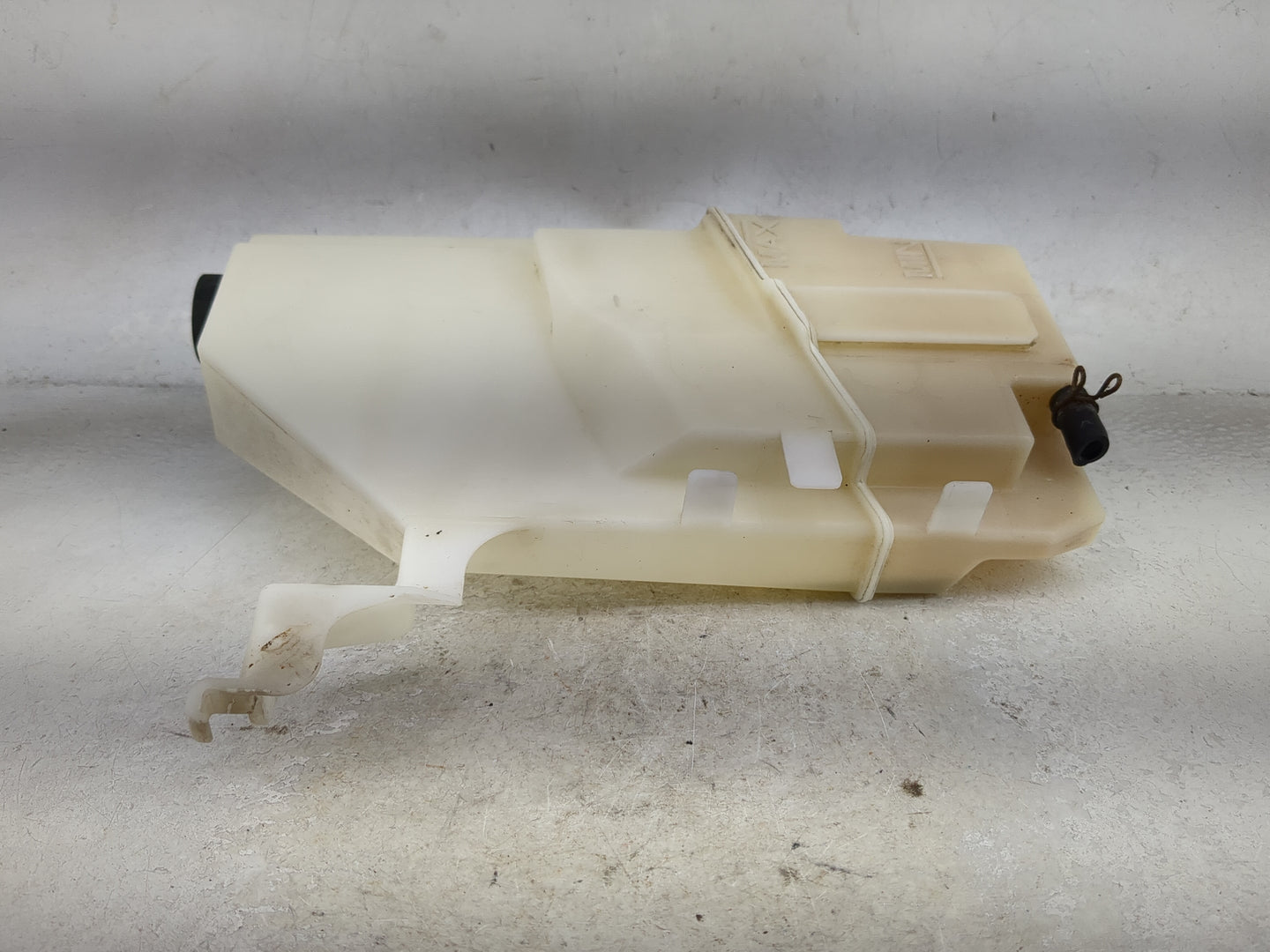 2009-2014 Nissan Murano Radiator Coolant Overflow Expansion Tank Bottle 1494681 - Oemusedautoparts1.com