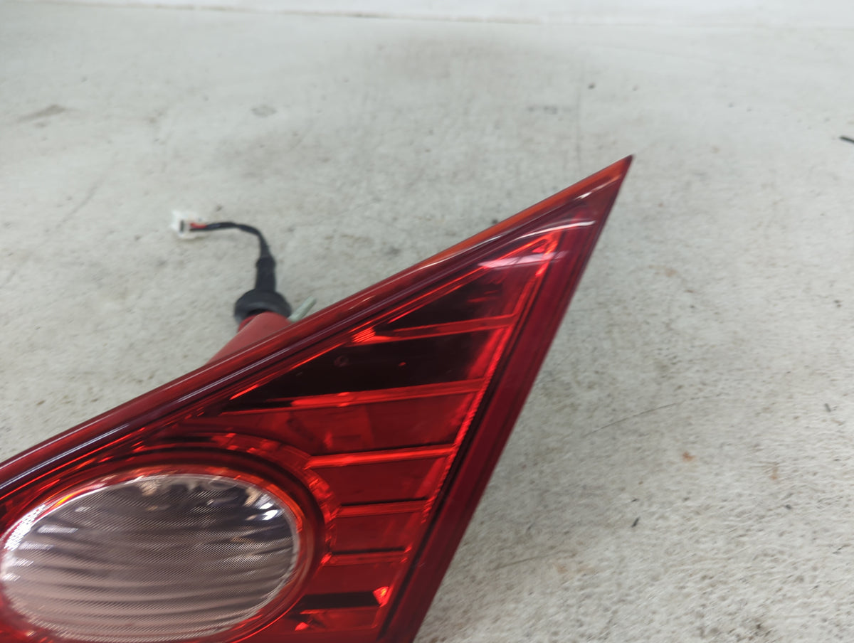 2009-2010 Nissan Murano Passenger Right Side Deck Lid Mounted Tail Light 1502164 - Oemusedautoparts1.com