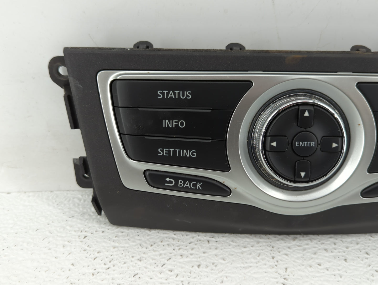 2009-2014 Nissan Murano Information Display Screen - Oemusedautoparts1.com