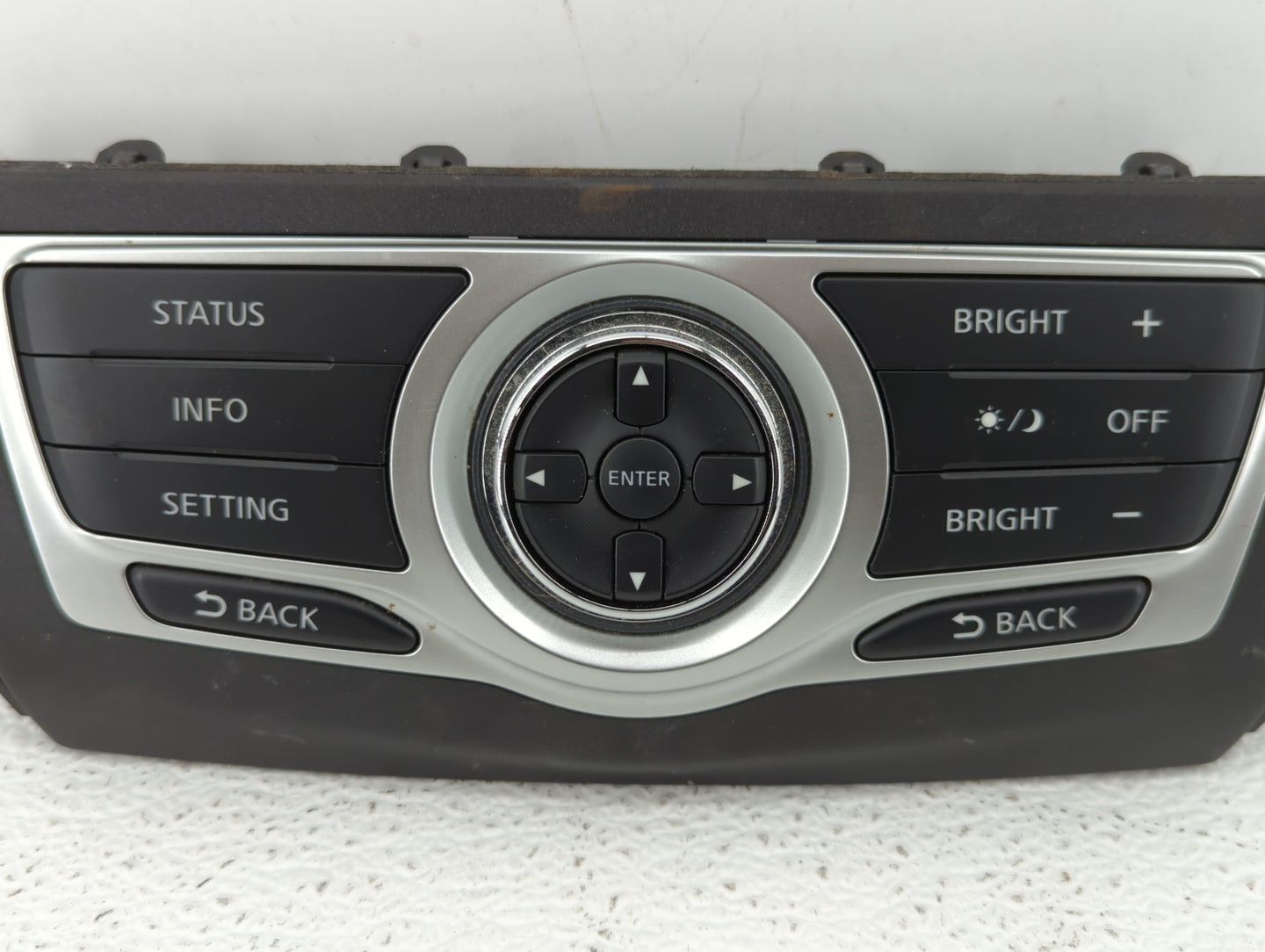 2009-2014 Nissan Murano Information Display Screen - Oemusedautoparts1.com