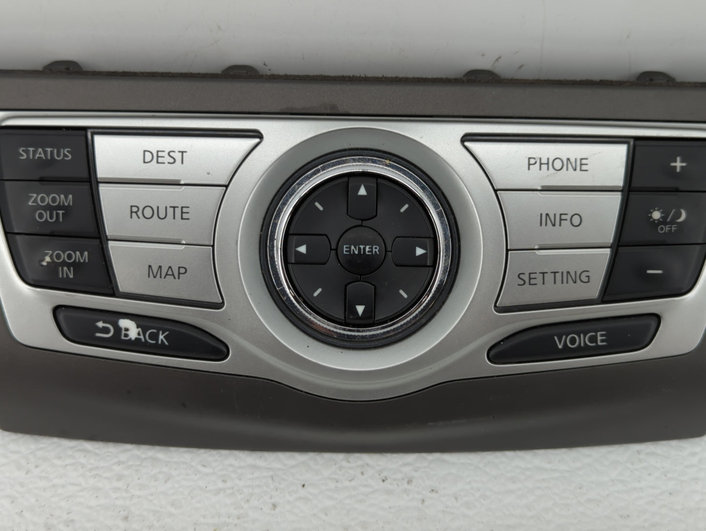 2009 Nissan Murano Climate Control Module Temperature AC/Heater Replacement P/N:1AA0B-210151 Fits OEM Used Auto Parts - Oemu