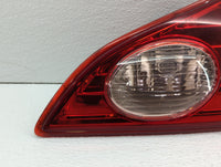 2009-2010 Nissan Murano Tail Light Assembly Passenger Right OEM P/N:E423266 Fits Fits 2009 2010 OEM Used Auto Parts - Oemuse
