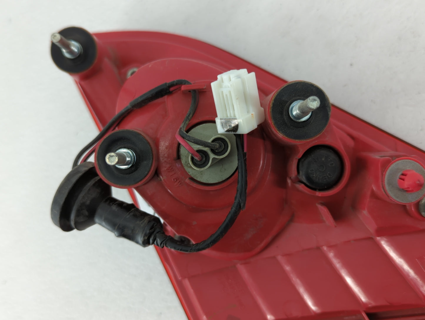 2009-2010 Nissan Murano Tail Light Assembly Passenger Right OEM P/N:E423266 Fits Fits 2009 2010 OEM Used Auto Parts - Oemuse