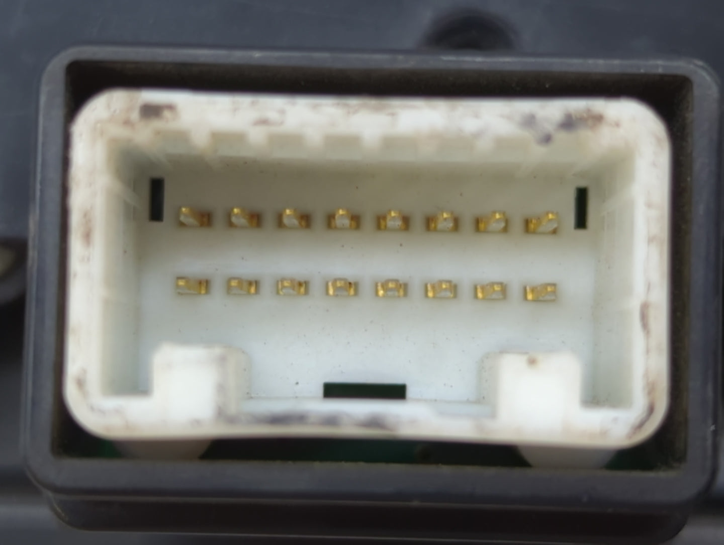 2009-2009 Nissan Murano Radio Control Panel - Oemusedautoparts1.com