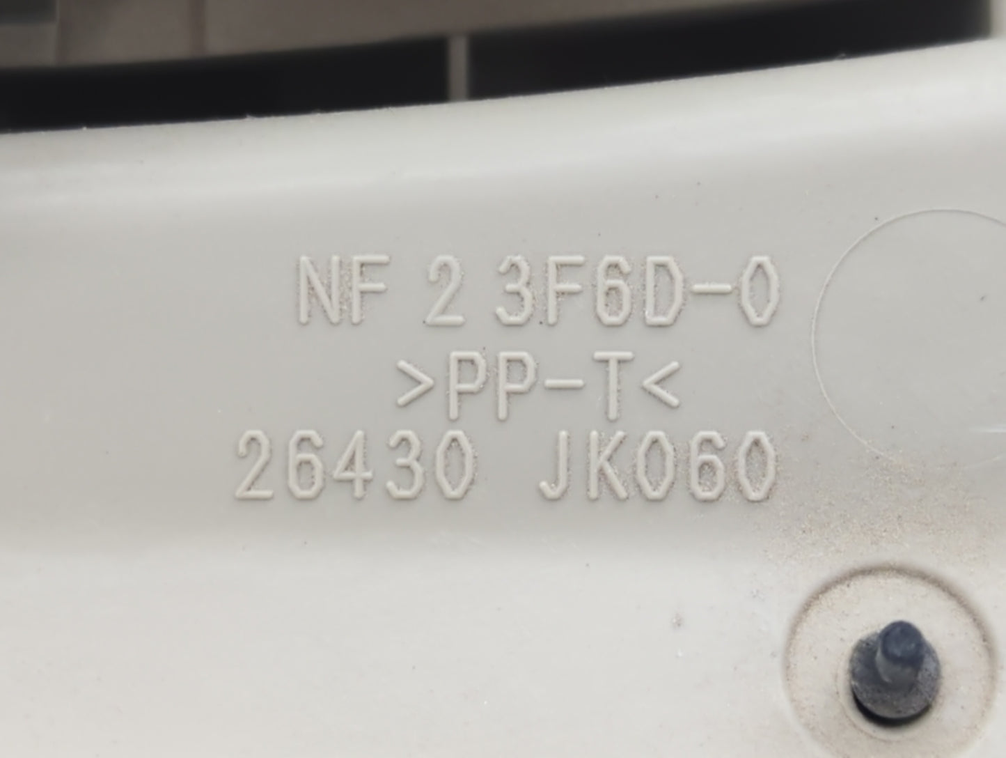 2009-2013 Nissan Murano Overhead Roof Console Beige - Oemusedautoparts1.com