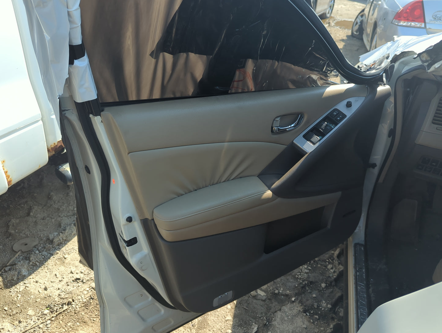 2009 Nissan Murano Front Left Driver Interior Door Panel Trim - Oemusedautoparts1.com