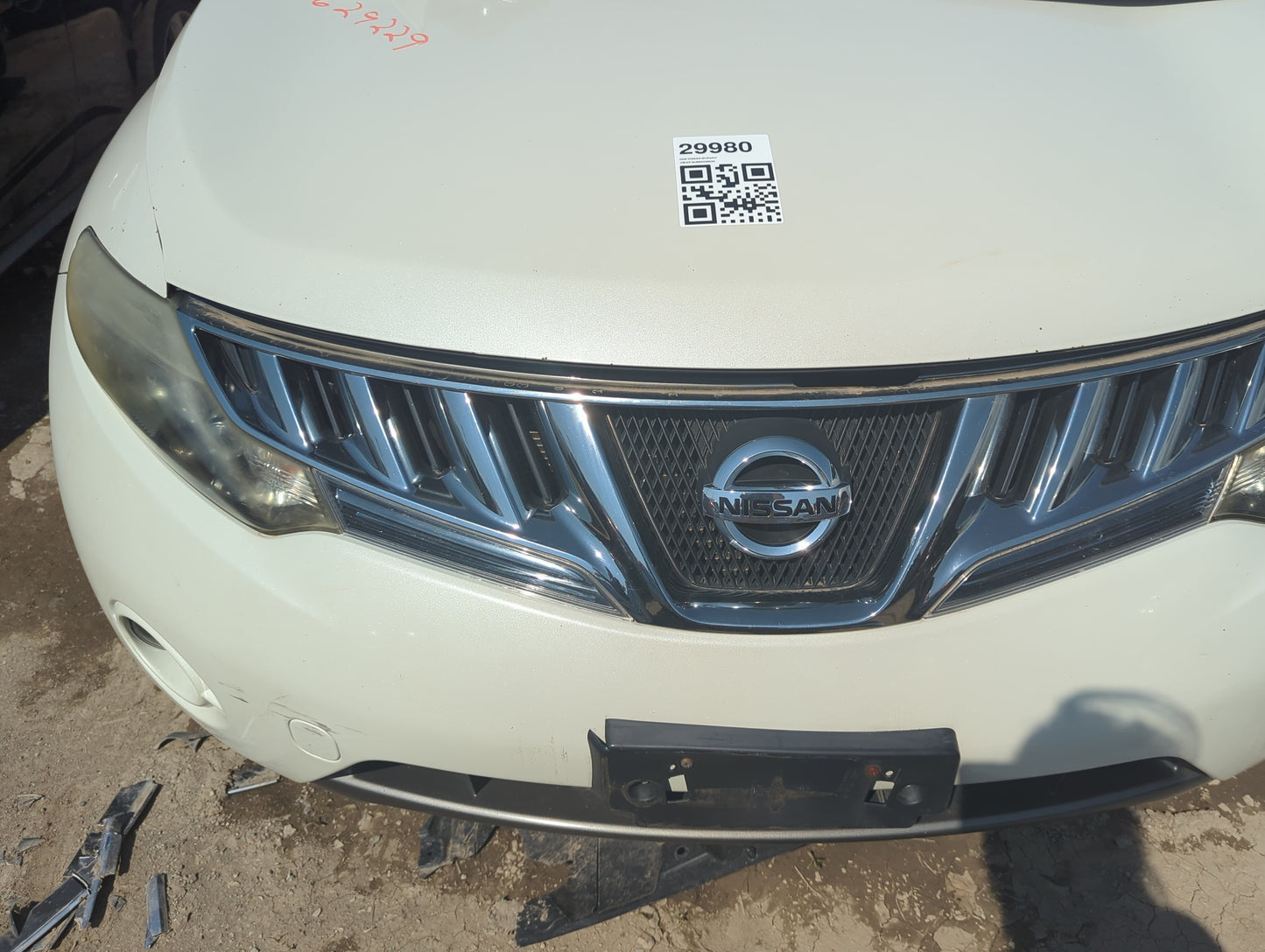 2009-2010 Nissan Murano Front Grille Bumper Not Included - Oemusedautoparts1.com
