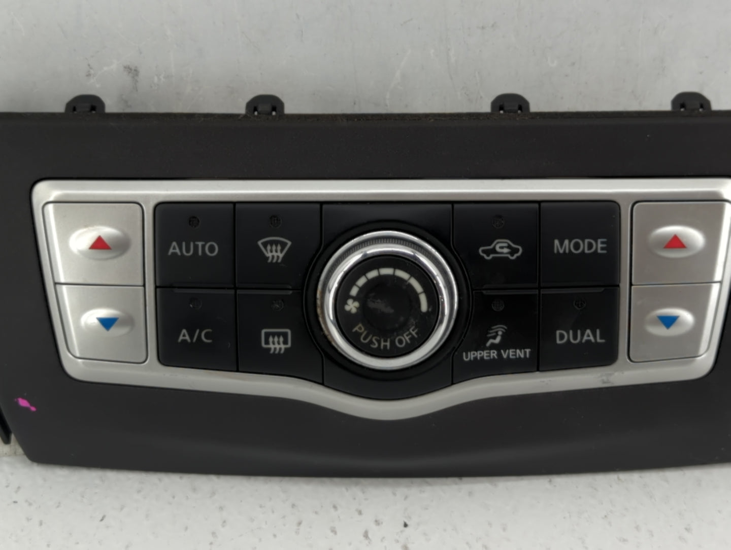 2009 Nissan Murano Climate Control Module Temperature AC/Heater Replacement P/N:27500 1AA0A Fits OEM Used Auto Parts - Oemus