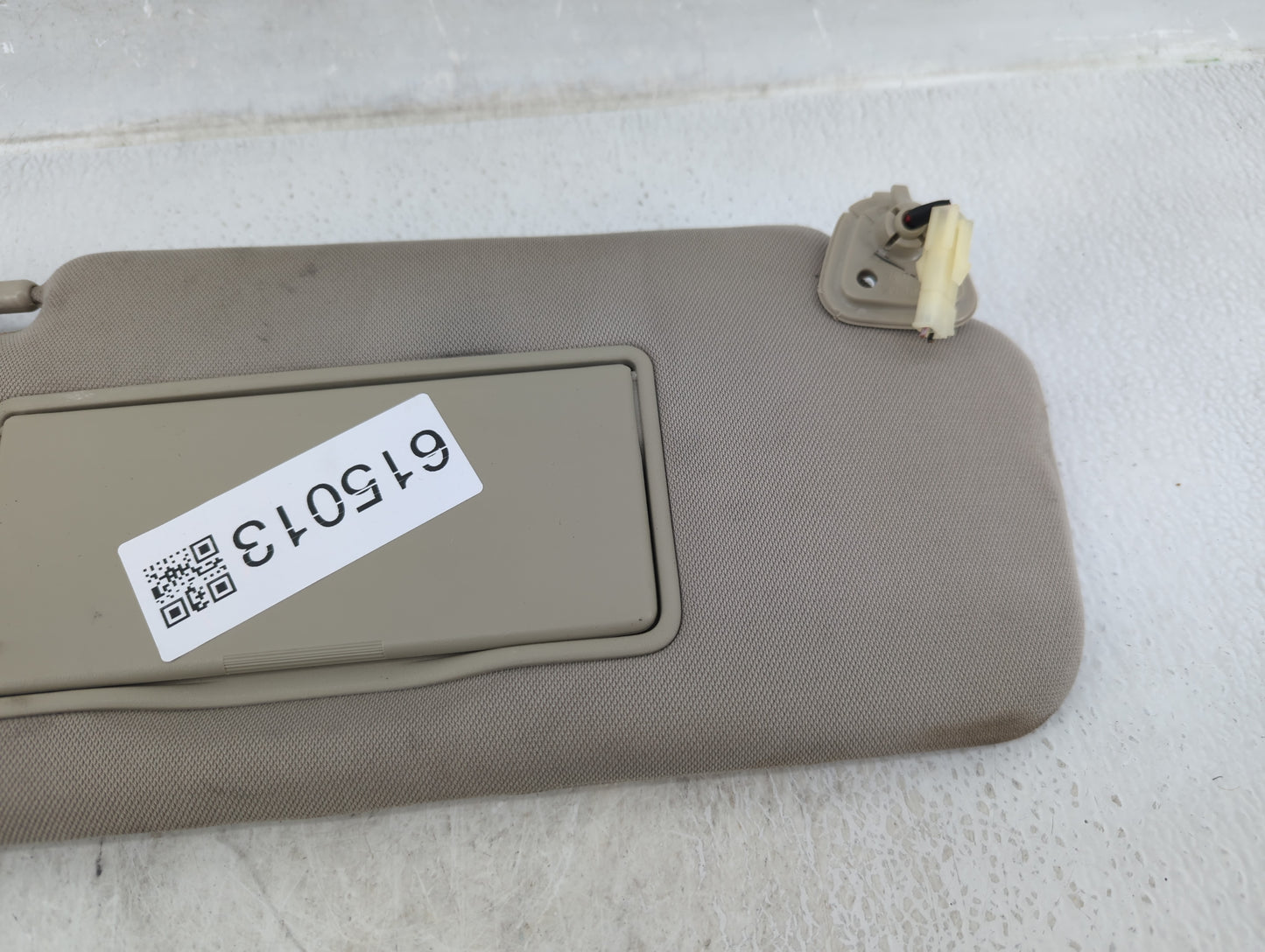 2009-2014 Nissan Murano Sun Visor Shade Replacement Passenger Right Mirror Fits Fits 2009 2010 2011 2012 2013 2014 OEM Used 