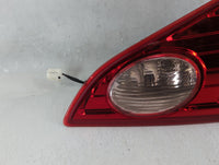 2009-2010 Nissan Murano Tail Light Assembly Passenger Right OEM P/N:E423266 Fits Fits 2009 2010 OEM Used Auto Parts - Oemuse