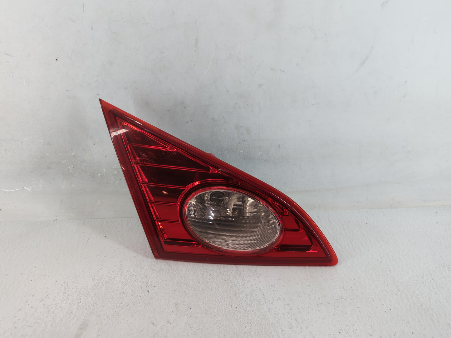 2009-2010 Nissan Murano Tail Light Assembly Passenger Right OEM P/N:05 232266 E4AR00, 14968 Fits Fits 2009 2010 OEM Used Aut