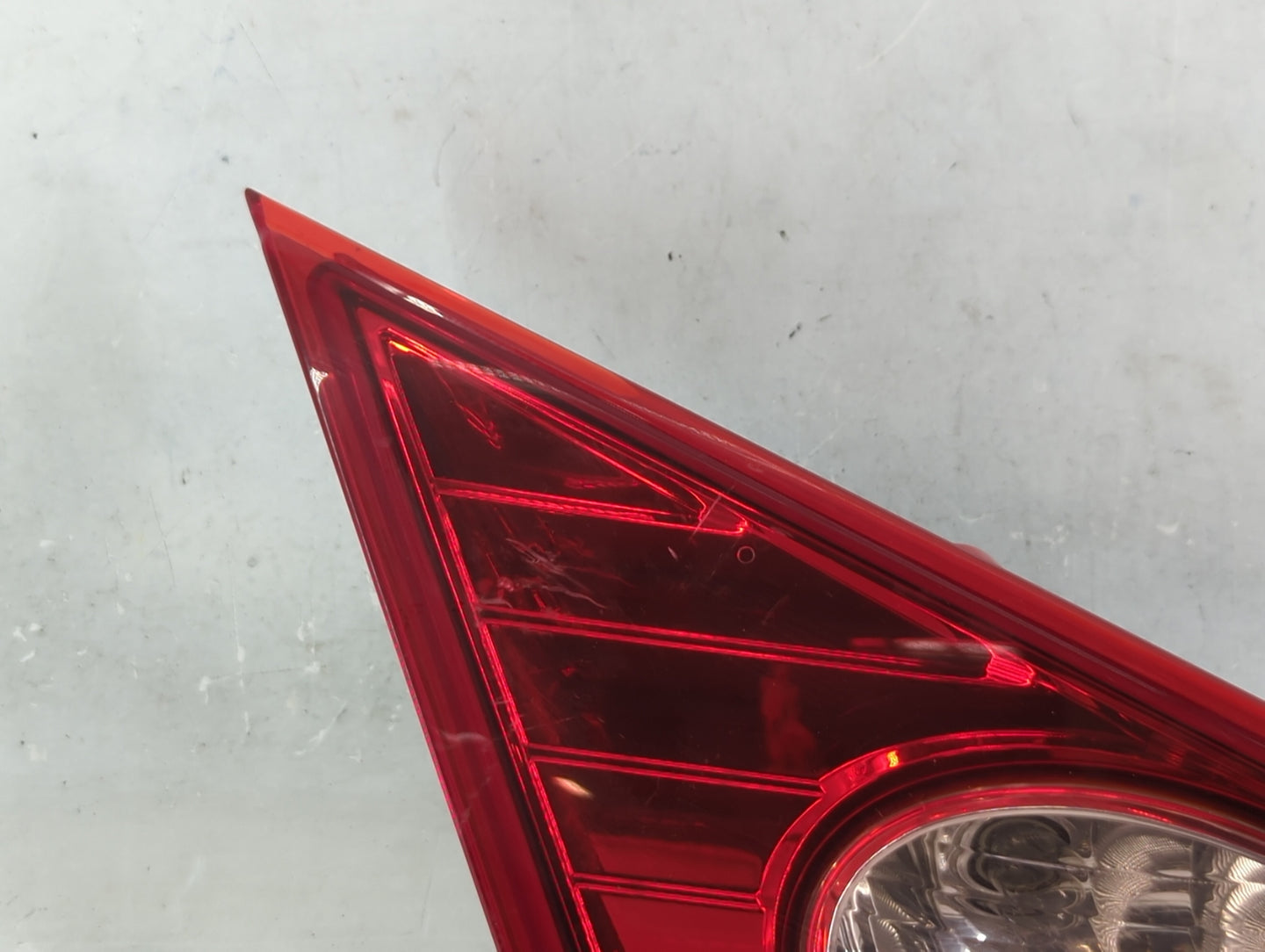 2009-2010 Nissan Murano Tail Light Assembly Passenger Right OEM P/N:05 232266 E4AR00, 14968 Fits Fits 2009 2010 OEM Used Aut