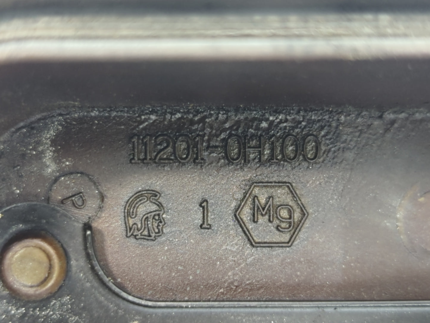 2009-2014 Nissan Murano VALVE COVER - Oemusedautoparts1.com