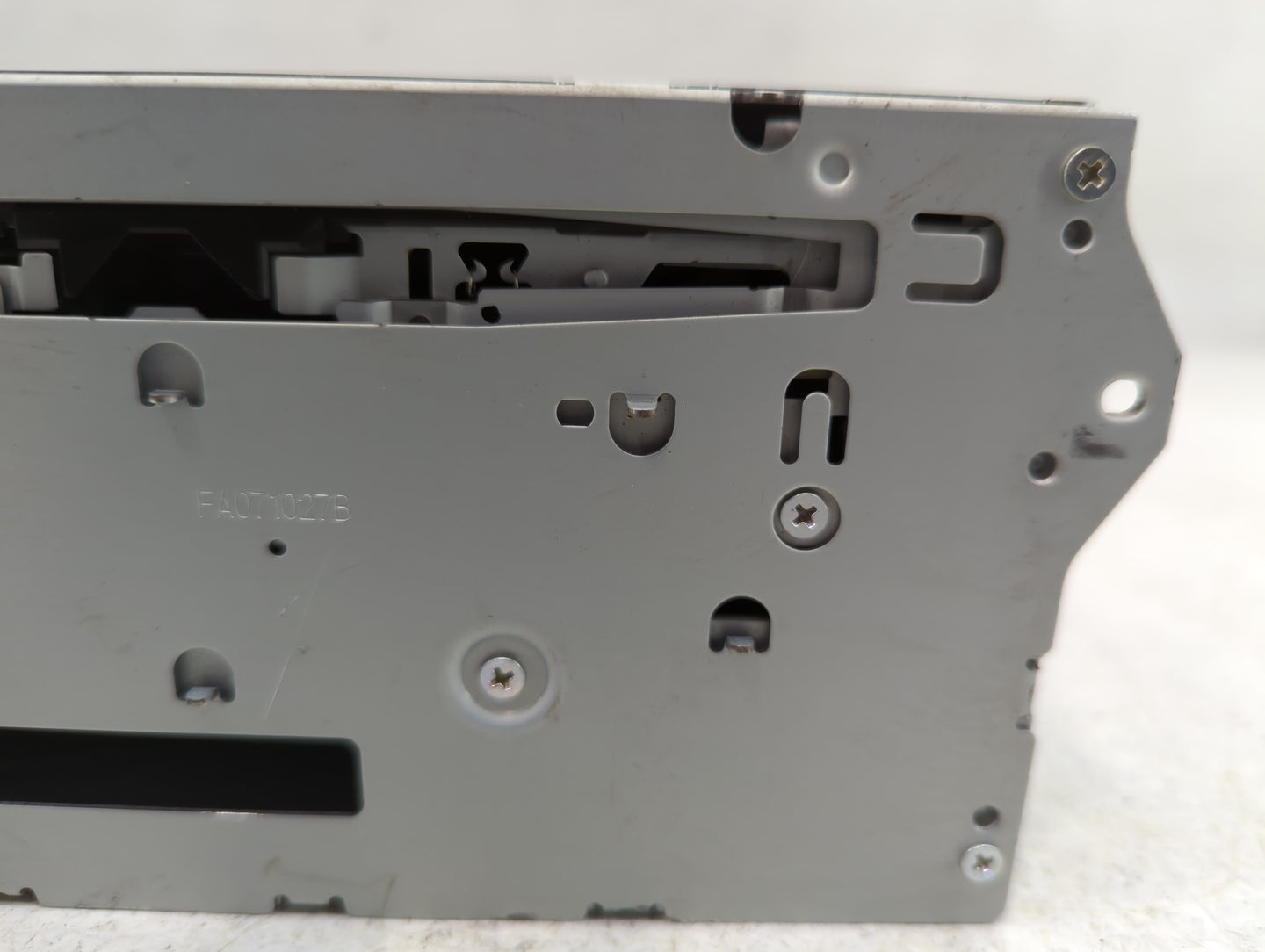 2009-2010 Nissan Murano Am Fm Cd Player Radio Receiver - Oemusedautoparts1.com