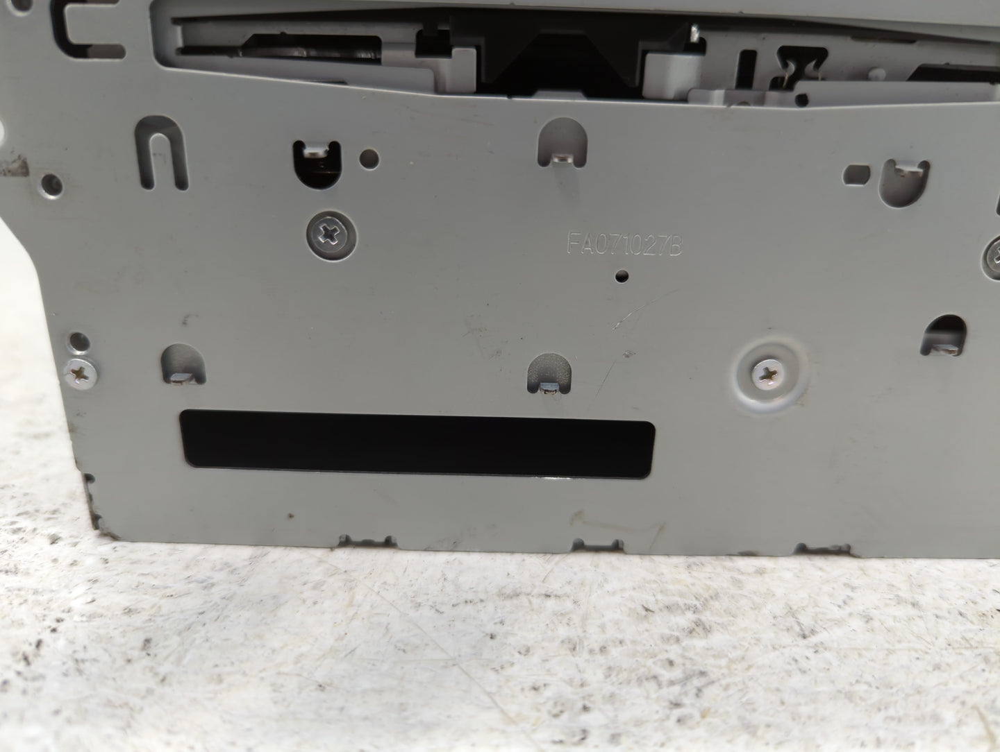2009-2010 Nissan Murano Am Fm Cd Player Radio Receiver - Oemusedautoparts1.com