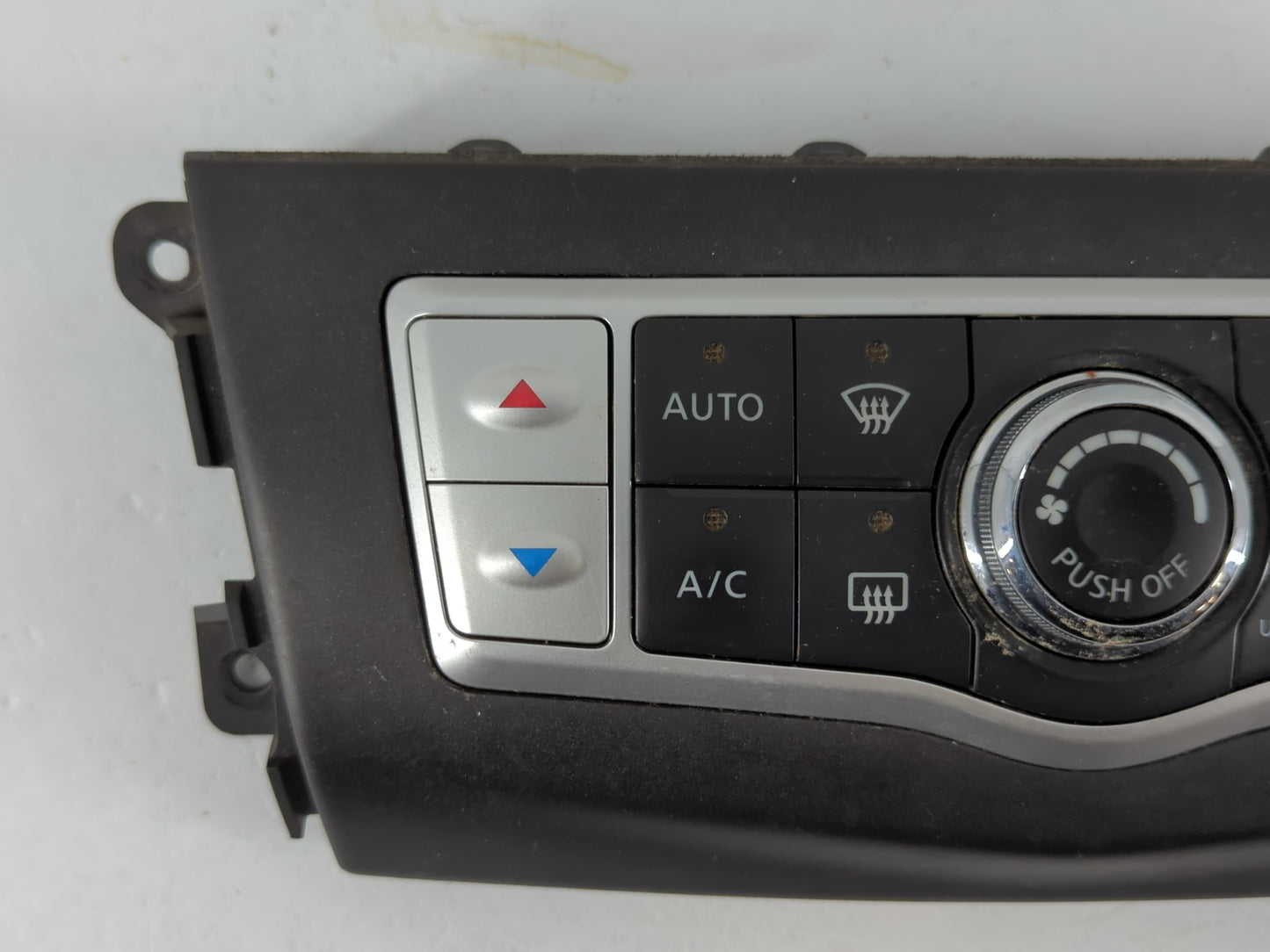 2009 Nissan Murano Climate Control Module Temperature AC/Heater Replacement P/N:27500 1AA0A Fits OEM Used Auto Parts - Oemus