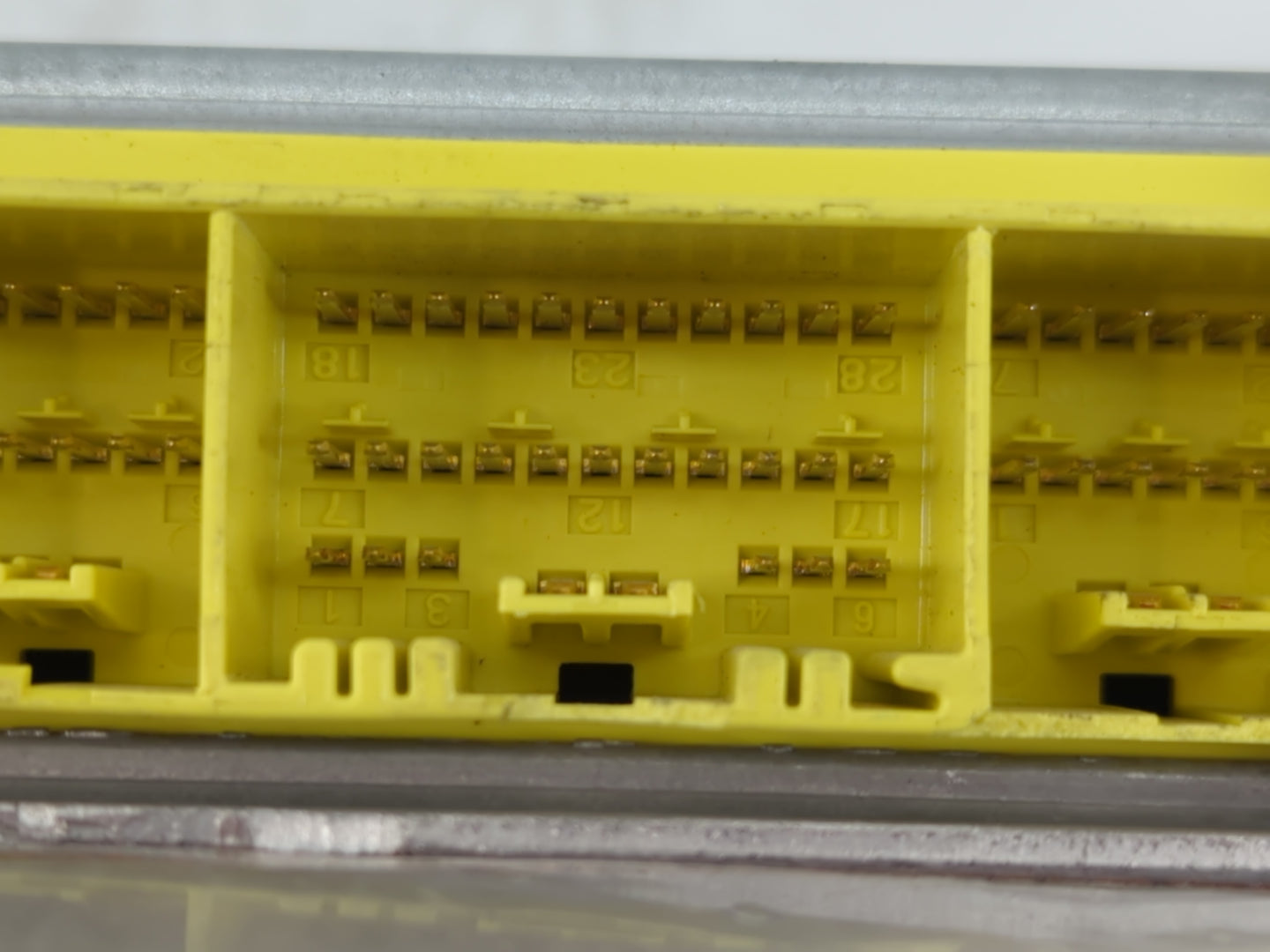 2009-2012 Nissan Murano Body Control Module Bcm Inner Cabin Fuse Box - Oemusedautoparts1.com