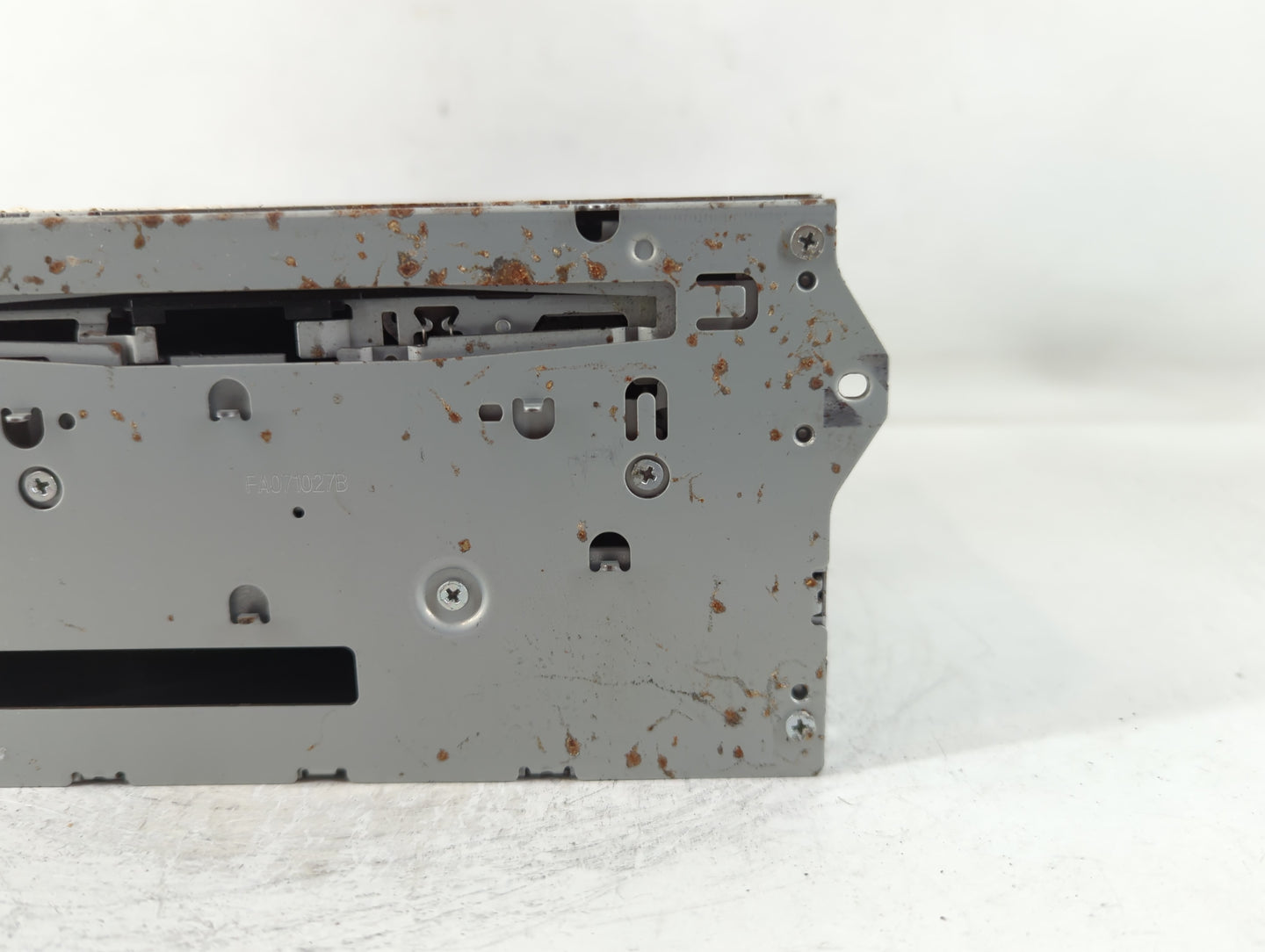 2009-2010 Nissan Murano Am Fm Cd Player Radio Receiver - Oemusedautoparts1.com