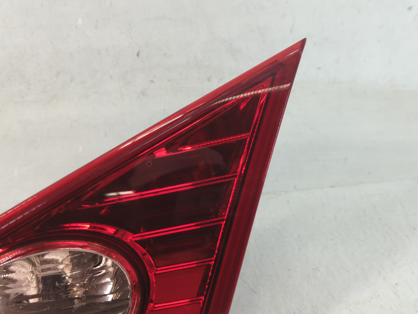 2009-2010 Nissan Murano Tail Light Assembly Passenger Right OEM P/N:26266 Fits Fits 2009 2010 OEM Used Auto Parts - Oemuseda