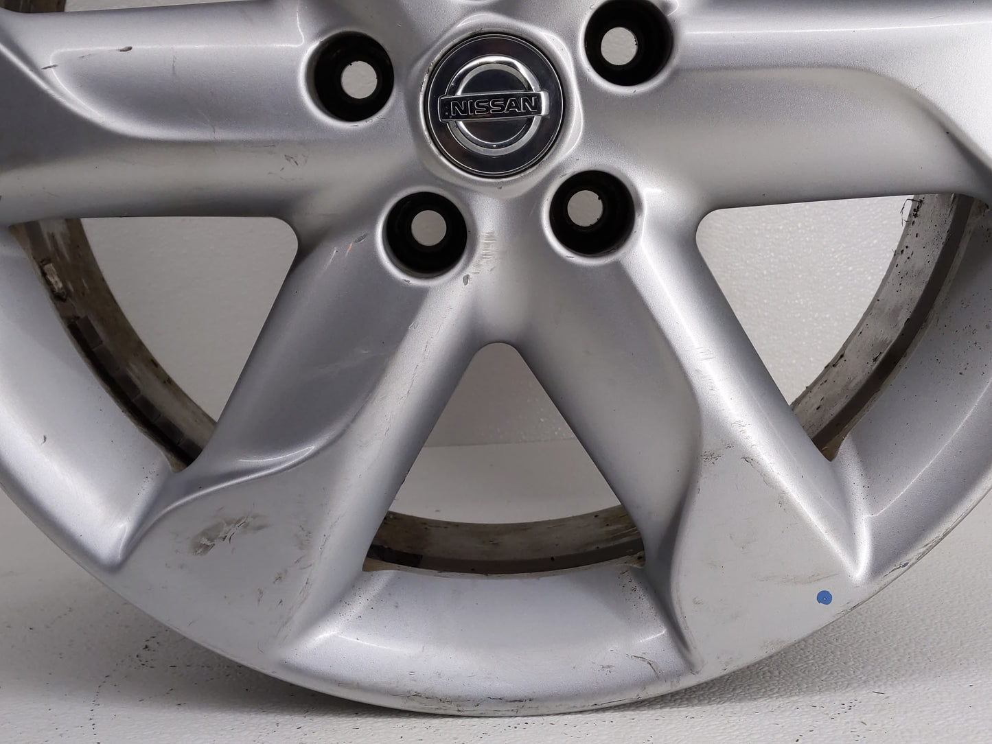 2009-2009 Nissan Murano Oem Wheel Rim - Oemusedautoparts1.com