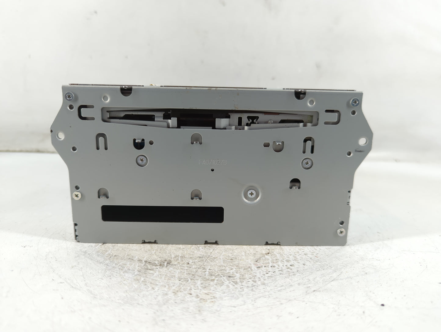 2009-2010 Nissan Murano Radio AM FM Cd Player Receiver Replacement P/N:25915 1AA0A Fits Fits 2009 2010 OEM Used Auto Parts -