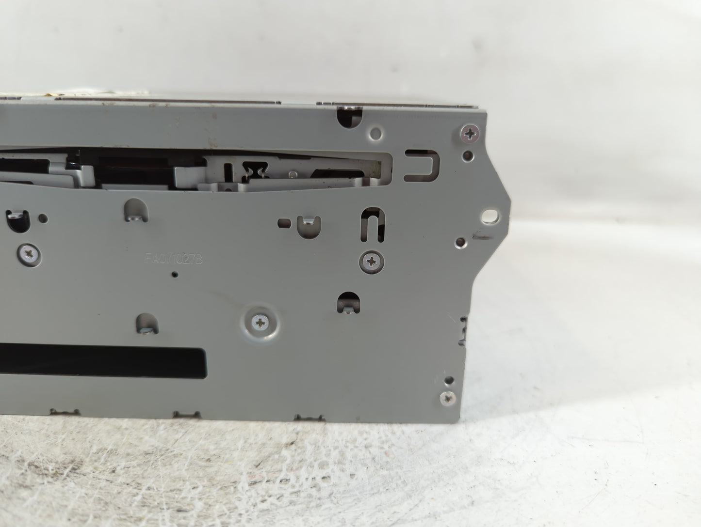 2009-2010 Nissan Murano Radio AM FM Cd Player Receiver Replacement P/N:25915 1AA0A Fits Fits 2009 2010 OEM Used Auto Parts -