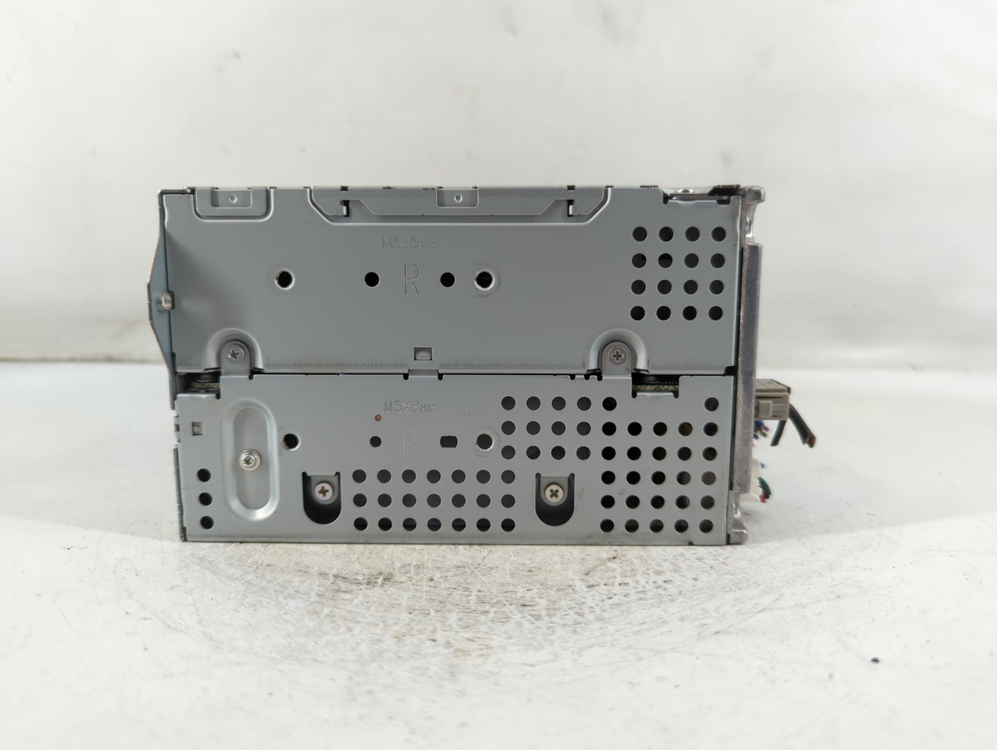 2009-2010 Nissan Murano Radio AM FM Cd Player Receiver Replacement P/N:25915 1AA0A Fits Fits 2009 2010 OEM Used Auto Parts -