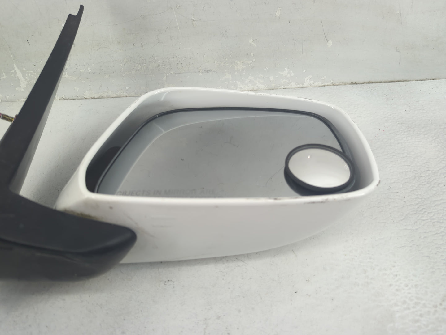 2005-2012 Nissan Pathfinder Passenger Side View Mirror - Right Door Mirror OEM Used - Oemusedautoparts1.com