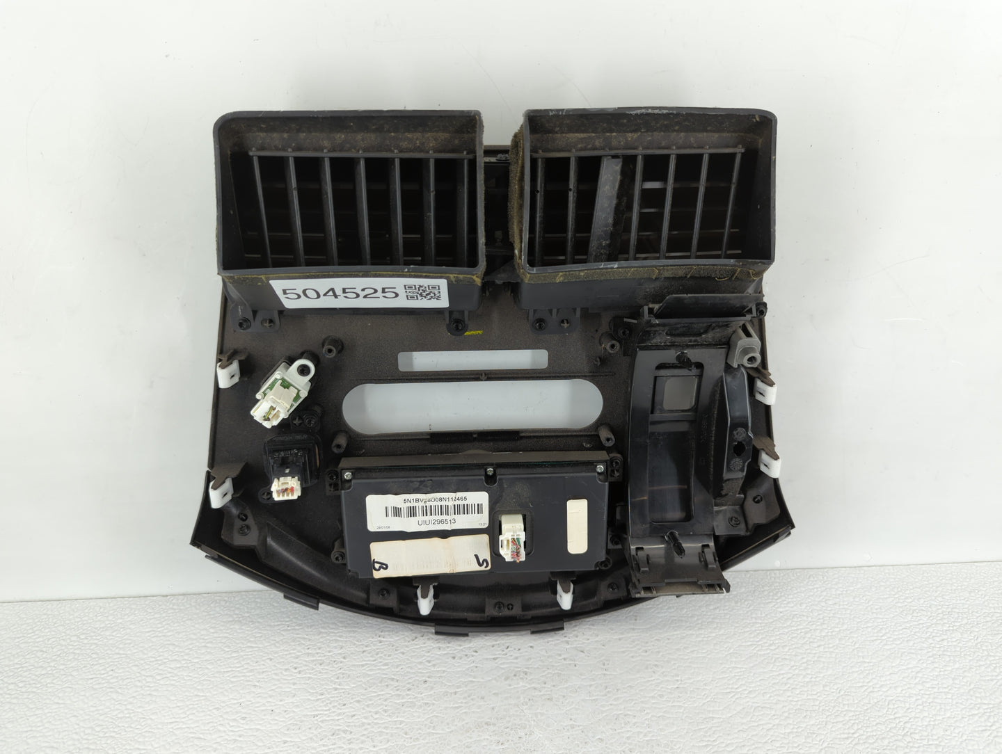 2007-2009 Nissan Quest Radio Control Panel - Oemusedautoparts1.com