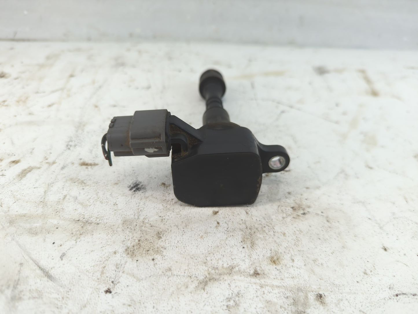 2004-2009 Nissan Quest Ignition Coil Igniter Pack - Oemusedautoparts1.com