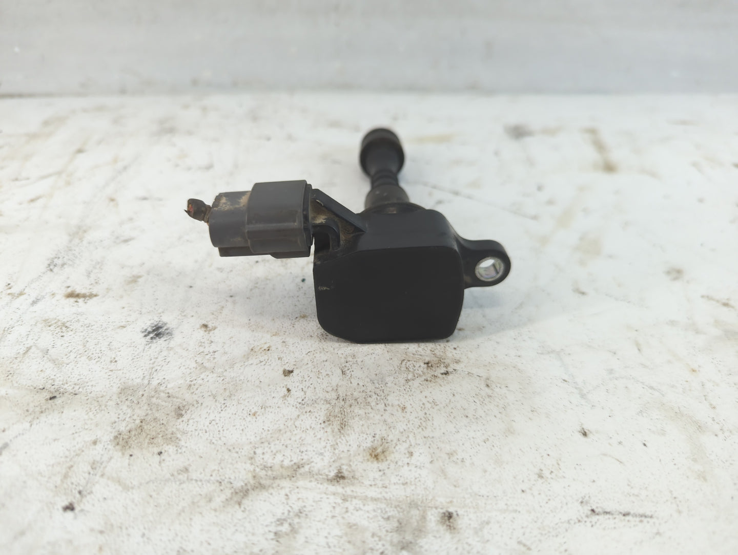 2004-2009 Nissan Quest Ignition Coil Igniter Pack - Oemusedautoparts1.com