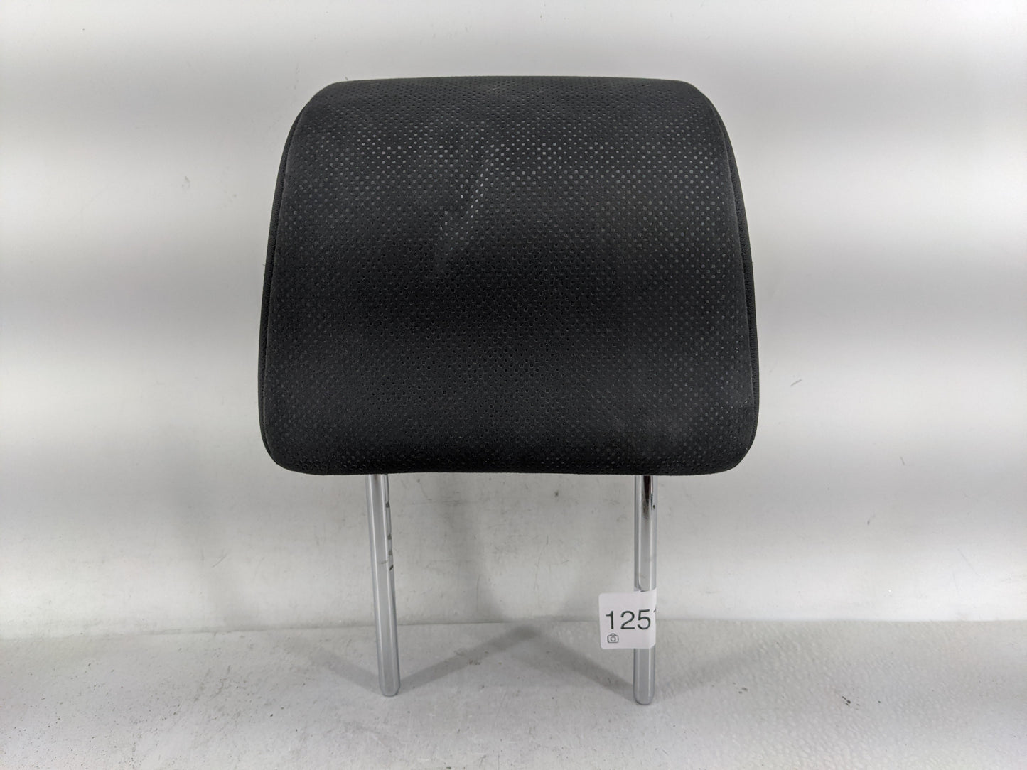 2009 Nissan Rogue Headrest Head Rest Front Driver Passenger Seat Fits OEM Used Auto Parts - Oemusedautoparts1.com