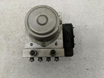 2008-2009 Nissan Rogue ABS Pump Control Module Replacement P/N:TD8405 Fits Fits 2008 2009 OEM Used Auto Parts