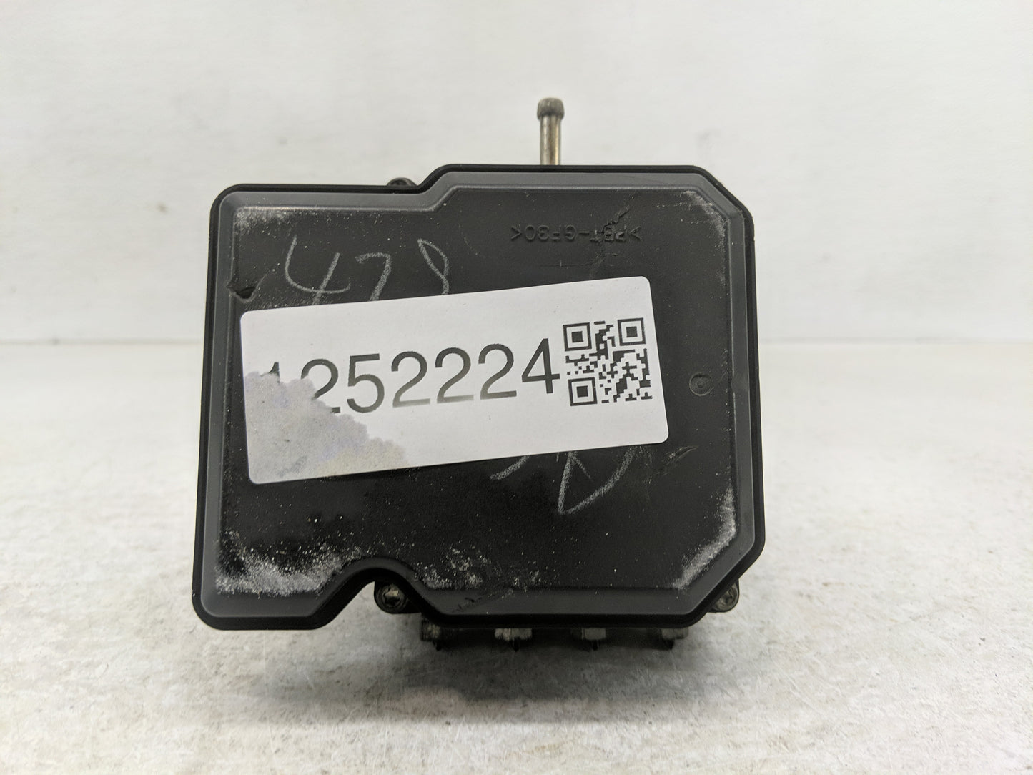 2008-2009 Nissan Rogue ABS Pump Control Module Replacement P/N:TD8405 Fits Fits 2008 2009 OEM Used Auto Parts - Oemusedautop