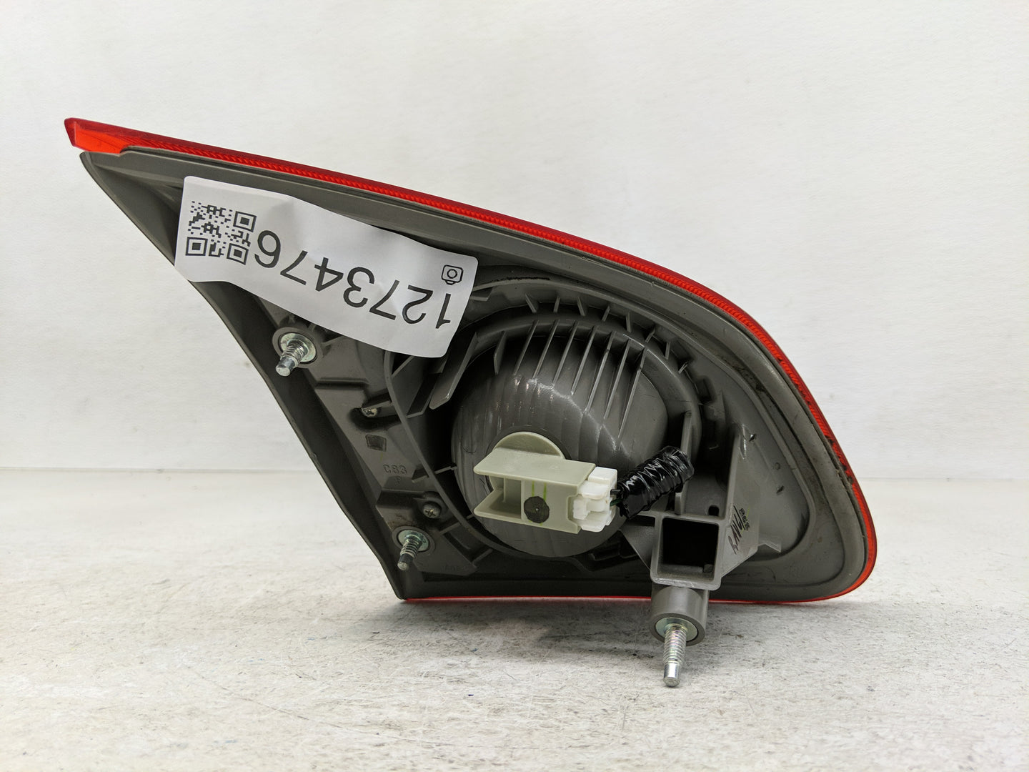 2009-2015 Nissan Rogue Tail Light Assembly Passenger Right OEM Fits Fits 2009 2010 2011 2012 2013 2014 2015 OEM Used Auto Pa