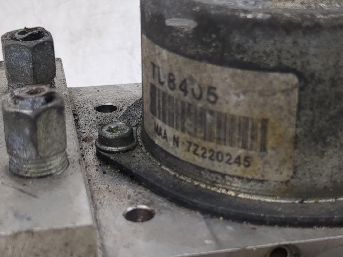 2008-2009 Nissan Rogue ABS Pump Control Module Replacement Fits Fits 2008 2009 OEM Used Auto Parts - Oemusedautoparts1.com