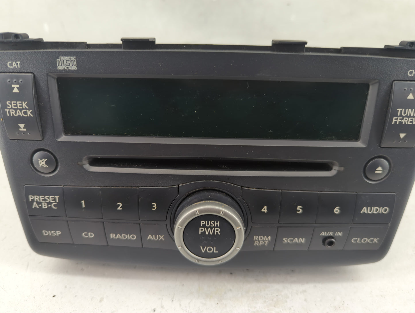2009 Nissan Rogue Radio AM FM Cd Player Receiver Replacement P/N:28185 JM00A Fits OEM Used Auto Parts - Oemusedautoparts1.co